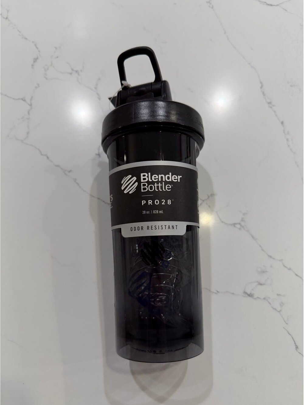 Blender Bottle Water bottle 28 ounces Black BNWT